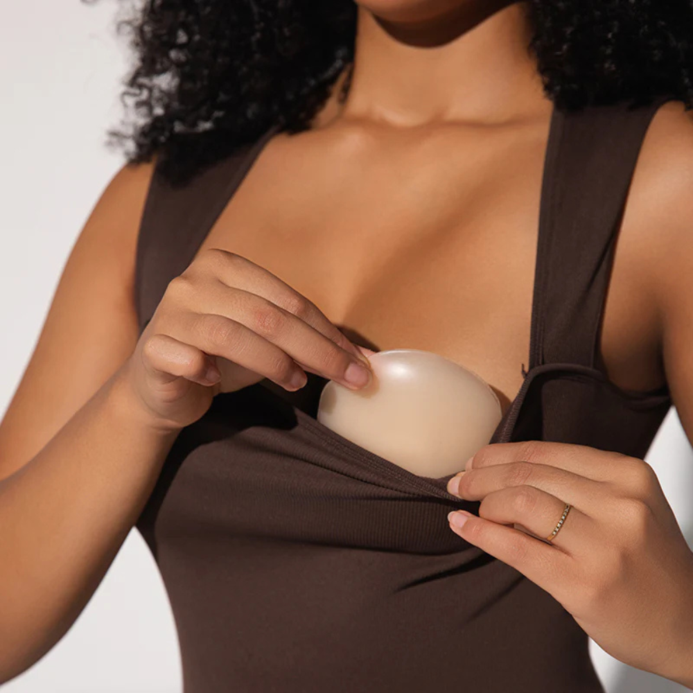 INVISIBLE STICKY NIPPLE COVERS